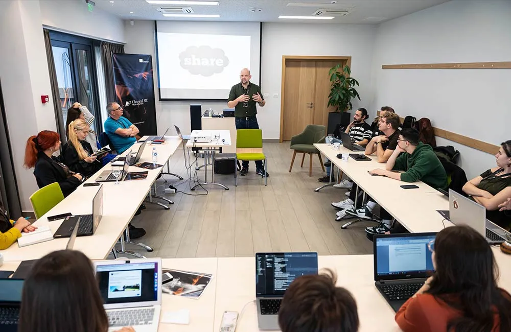 ClassicalMe Journalism Course